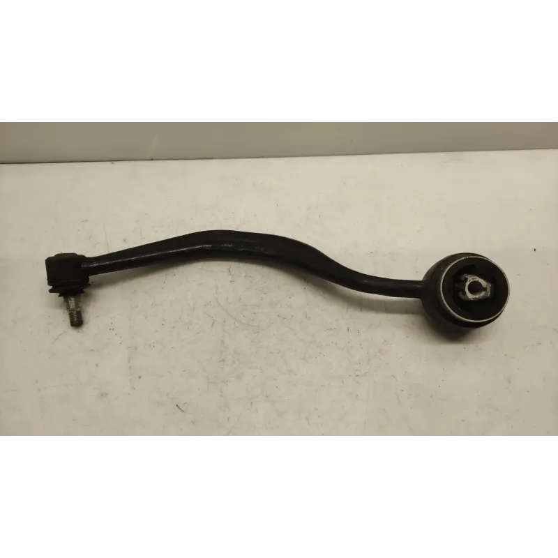 Bras avant droit bmw serie 7 e38