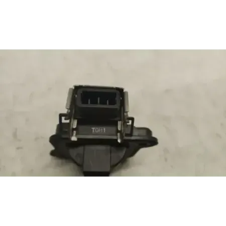 Allumeur volkswagen passat 3b b5