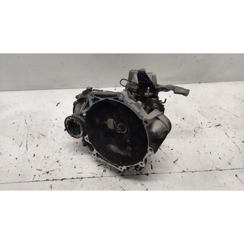 Boite de vitesses volkswagen new beetle 5c