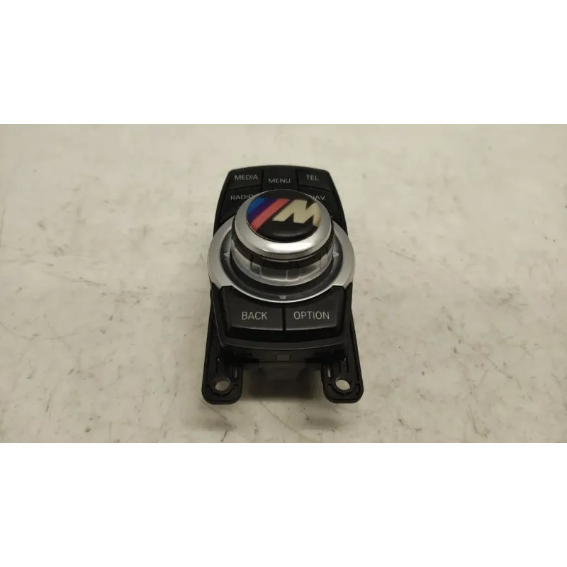 Commande navigation gps bmw serie 1 f20/f21