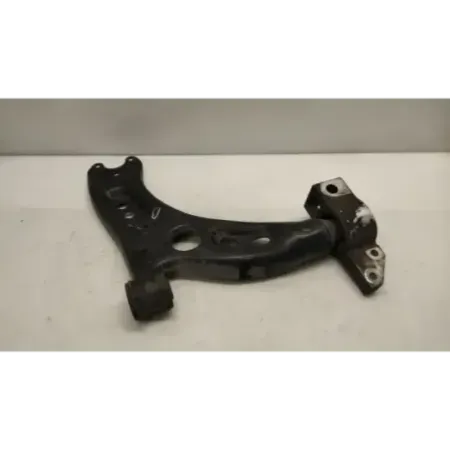 Bras avant droit audi a3 8p