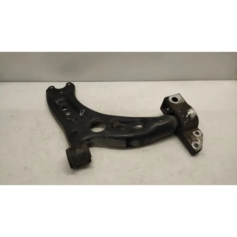 Bras avant droit audi a3 8p