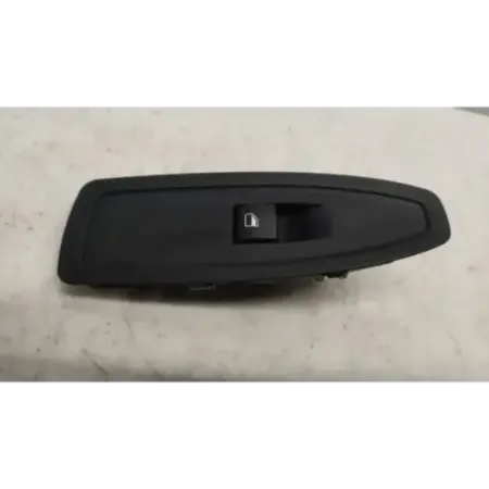 Commande leve-glace porte avant droit bmw serie 1 f20/f21
