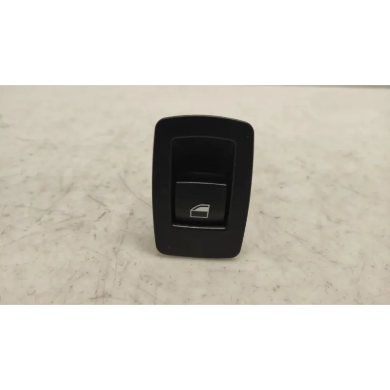 Commande leve-glace porte arriere gauche bmw serie 1 f20/f21