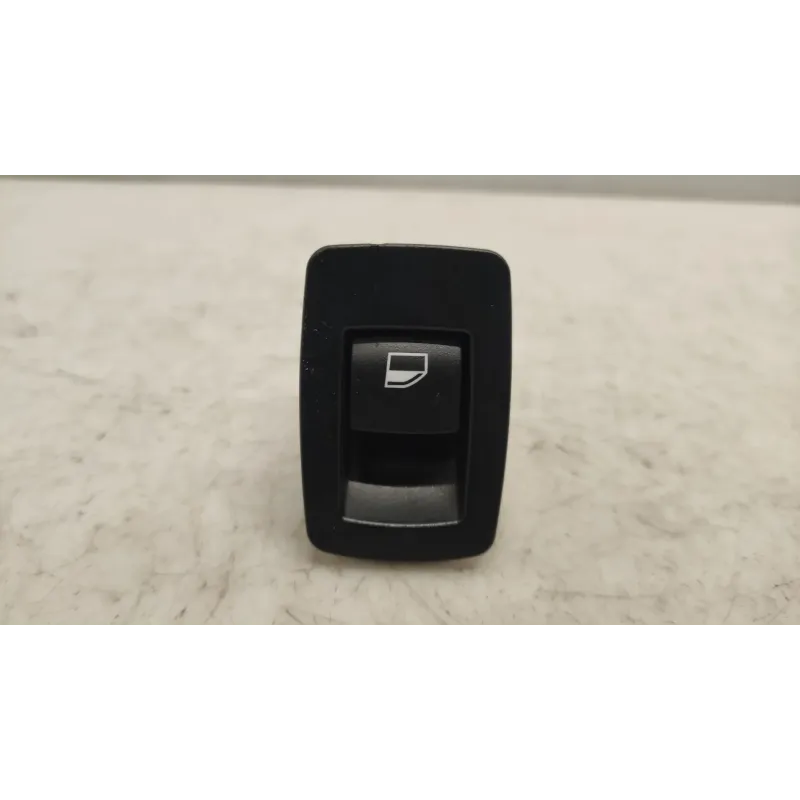 Commande leve-glace porte arriere droit bmw serie 1 f20/f21