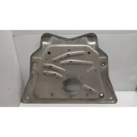 Renfort de protection sous moteur bmw x6 f16