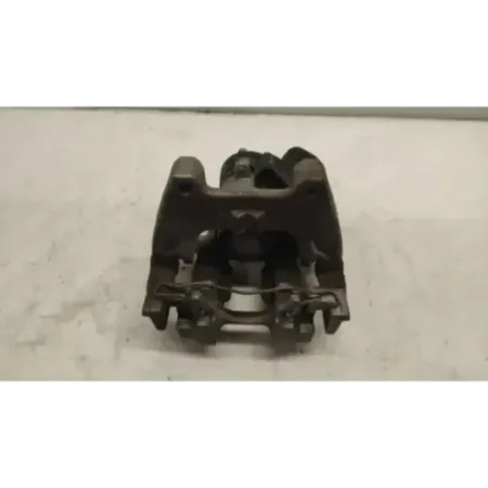 Etrier de frein arriere droit audi q5