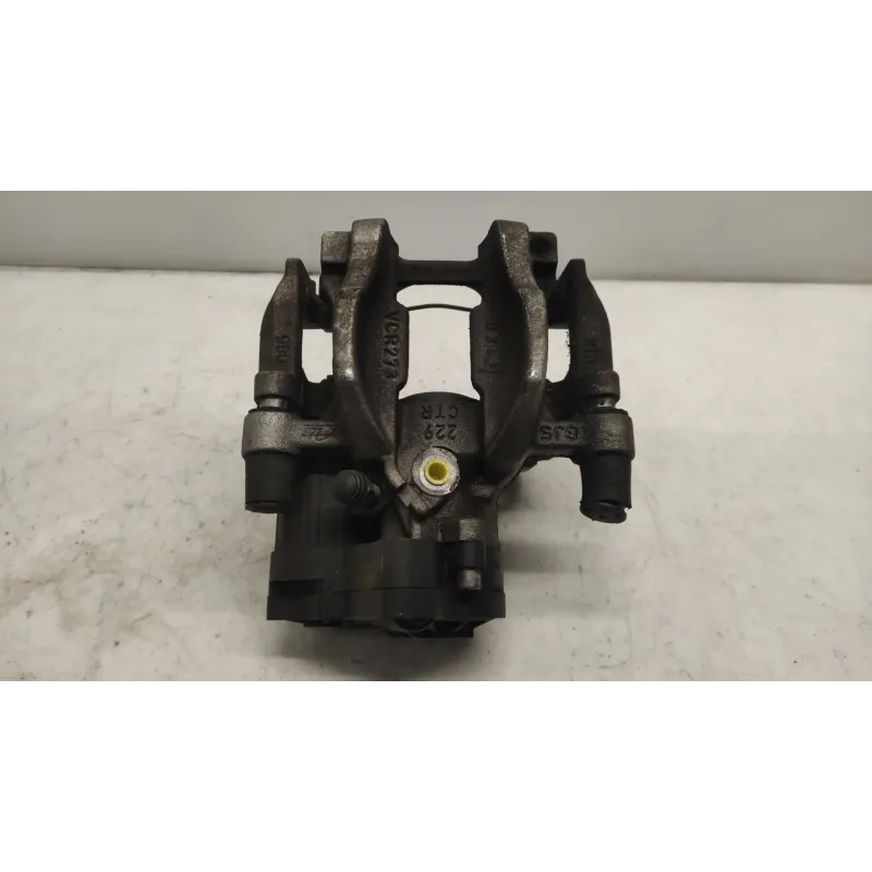 Etrier de frein arriere gauche audi q5