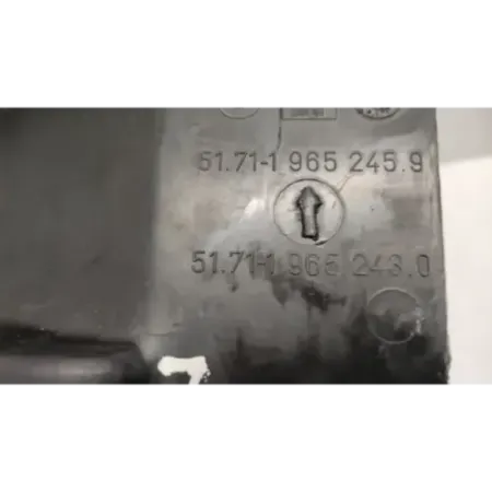 Cuvelage phare gauche bmw serie 3 e30