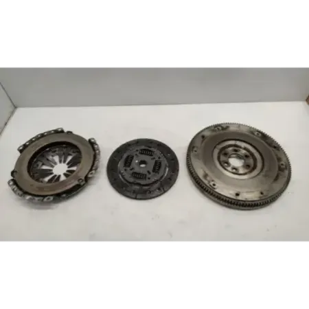 Kit embrayage volkswagen polo 6r/6c v