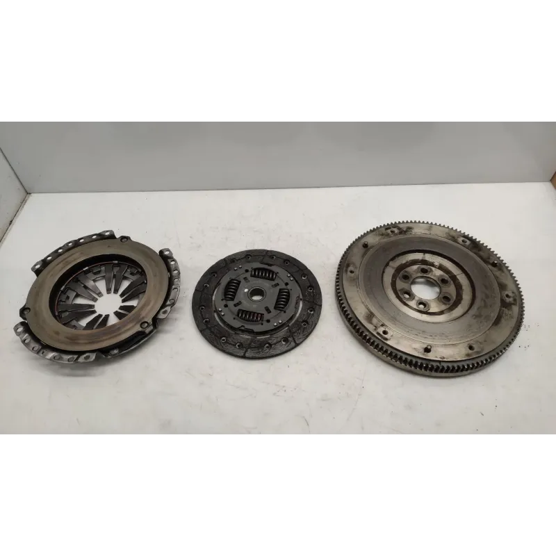 Kit embrayage volkswagen polo 6r/6c v