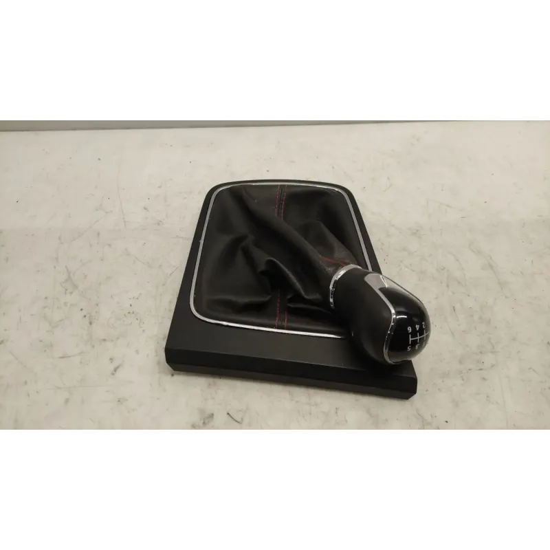Pommeau levier vitesses seat leon 3 5f