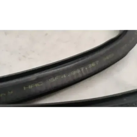 Joint porte arriere gauche seat leon 3 5f