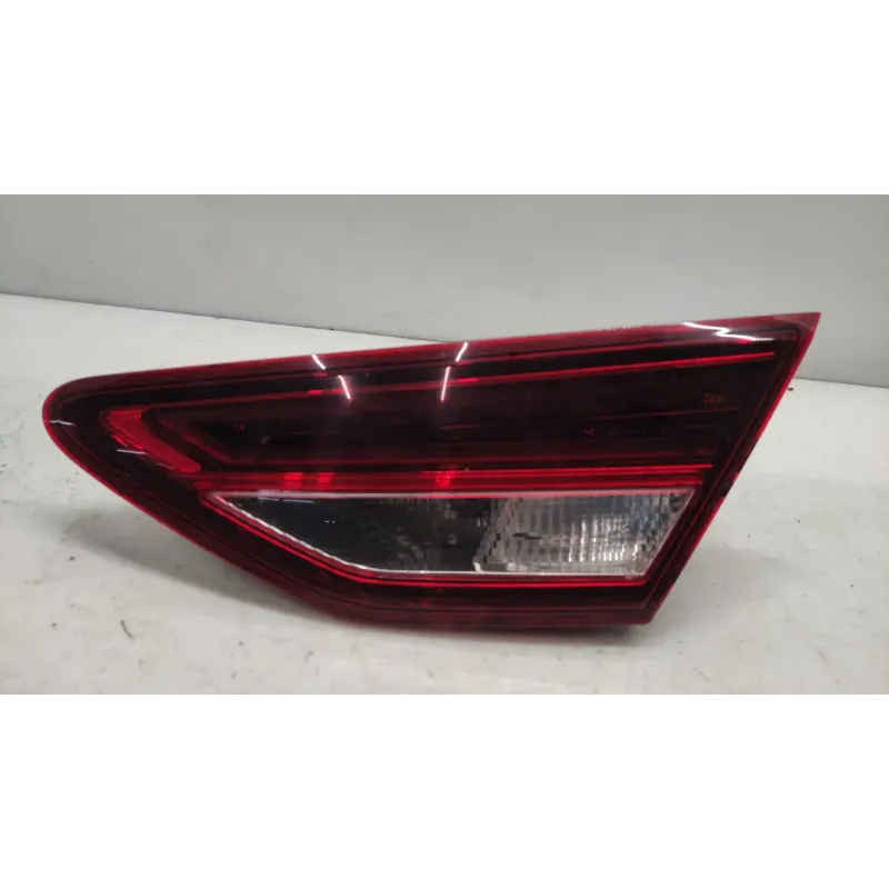 Feu arriere interieur droit seat leon 3 5f