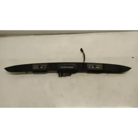 Bouton exterieur ouverture coffre arriere bmw serie 3 e46