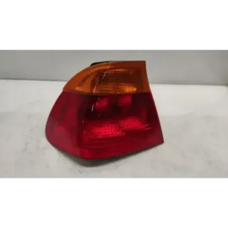 Feu arriere gauche bmw serie 3 e46