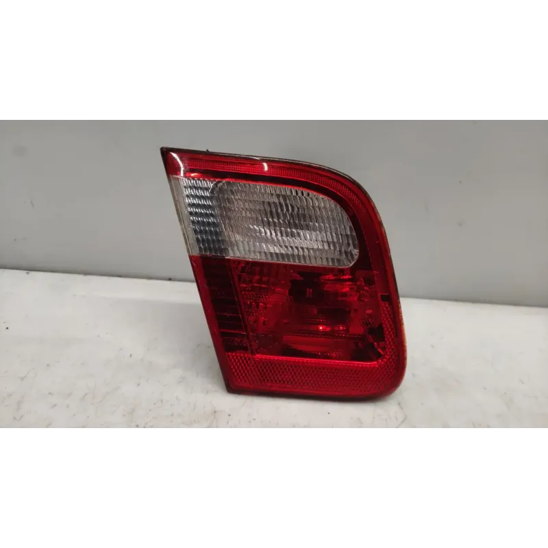 Feu arriere interieur gauche bmw serie 3 e46