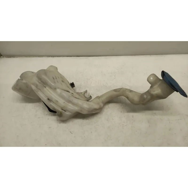 Reservoir lave-glace avant volkswagen new beetle 1c/9c/1y