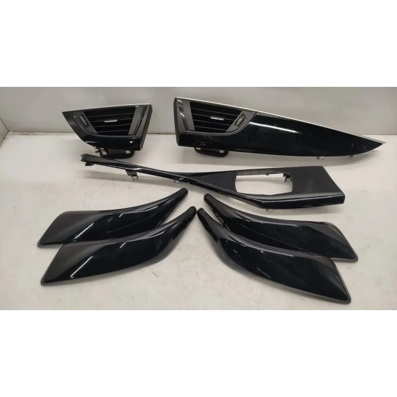 Insert decoratif bmw serie 1 f20/f21