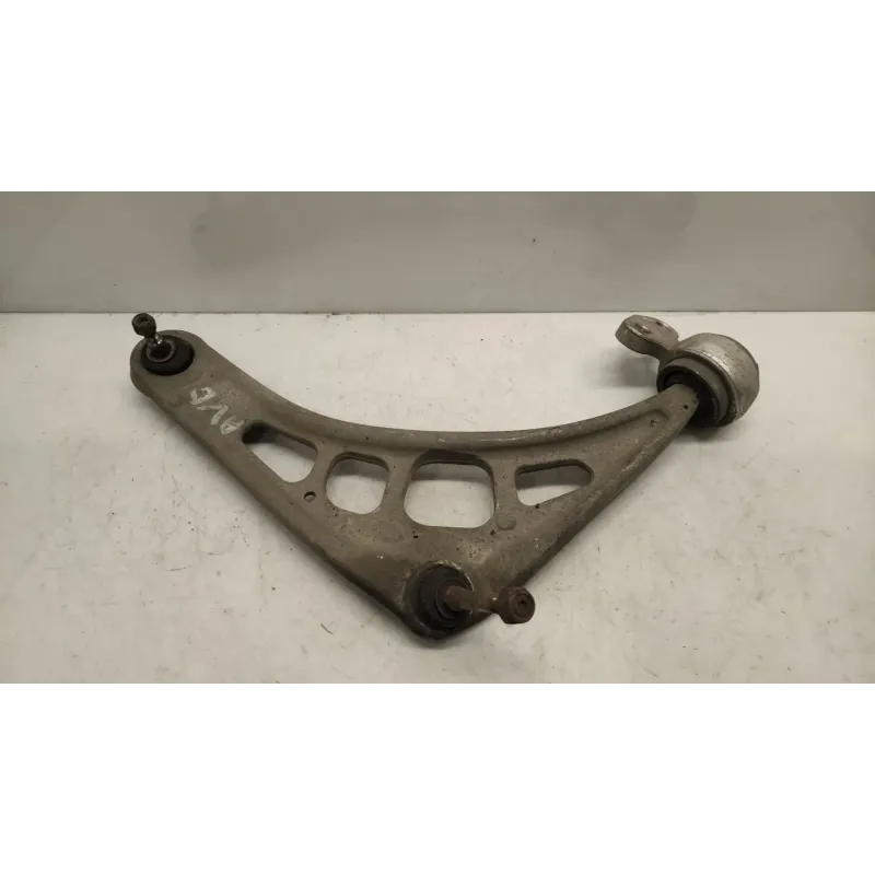 Bras inferieur avant droit bmw serie 3 e46