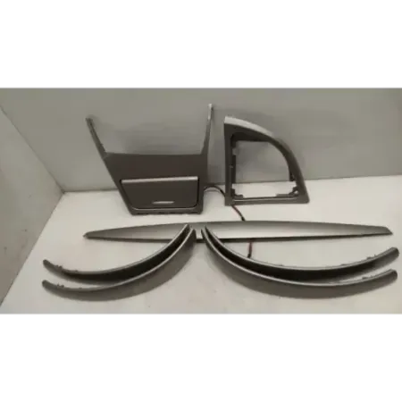 Insert decoratif bmw serie 1 e87/e81