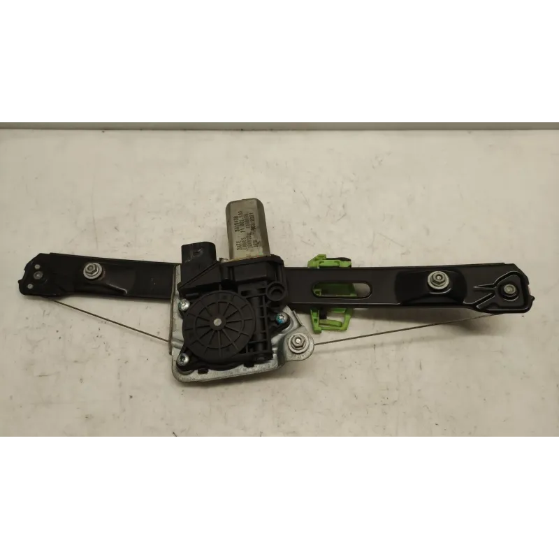 Mecanisme + moteur de leve-glace arriere gauche bmw serie 1 e87/e81