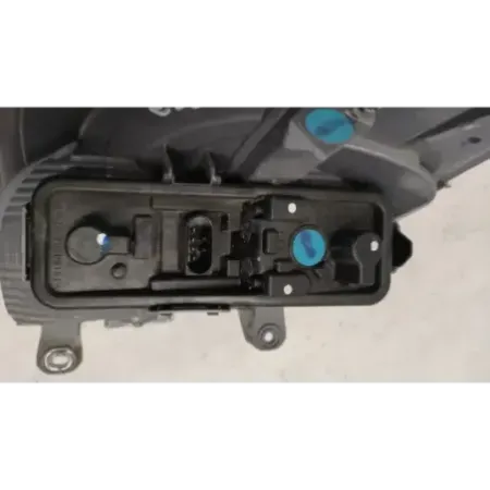 Feu arriere droit bmw x3 f25