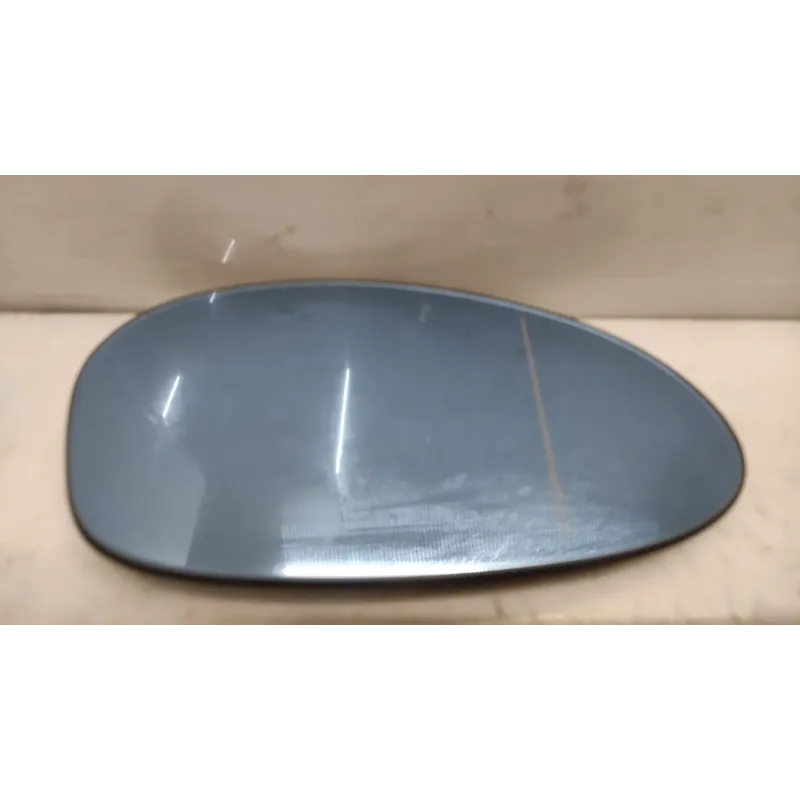 Glace retroviseur droit bmw serie 1 e87/e81