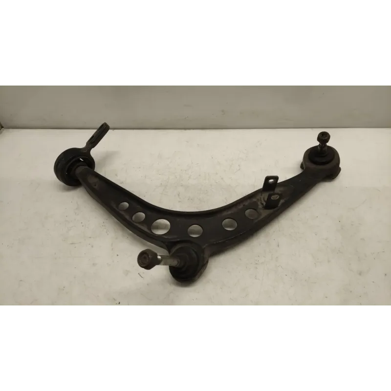 Triangle inferieur avant gauche bmw serie 3 e30