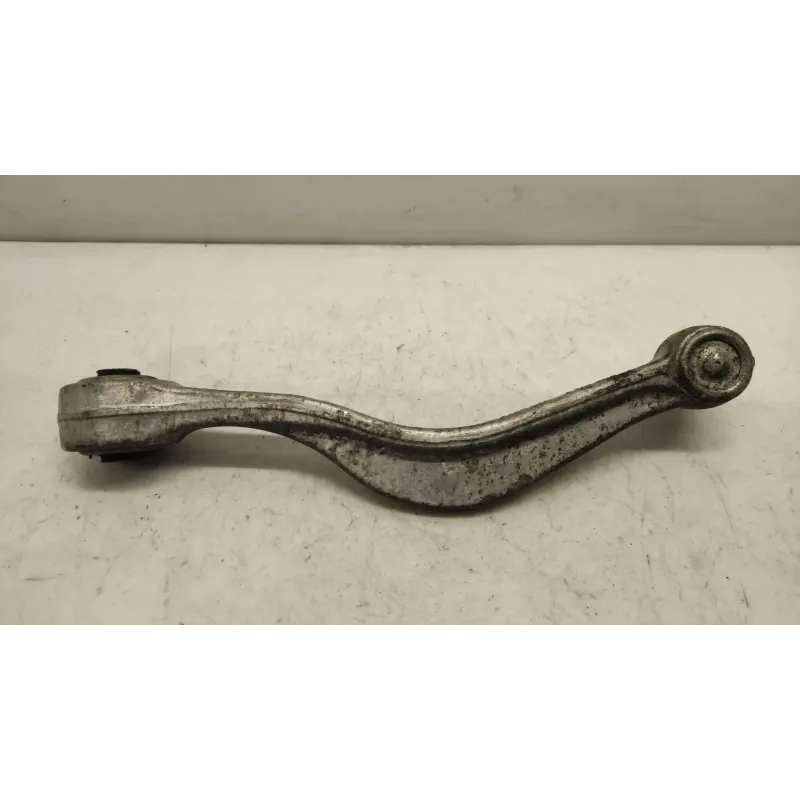 Bras avant droit bmw serie 8 e31