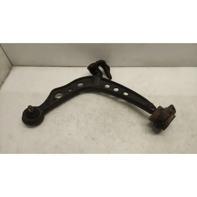 Bras inferieur avant droit bmw serie 5 e34