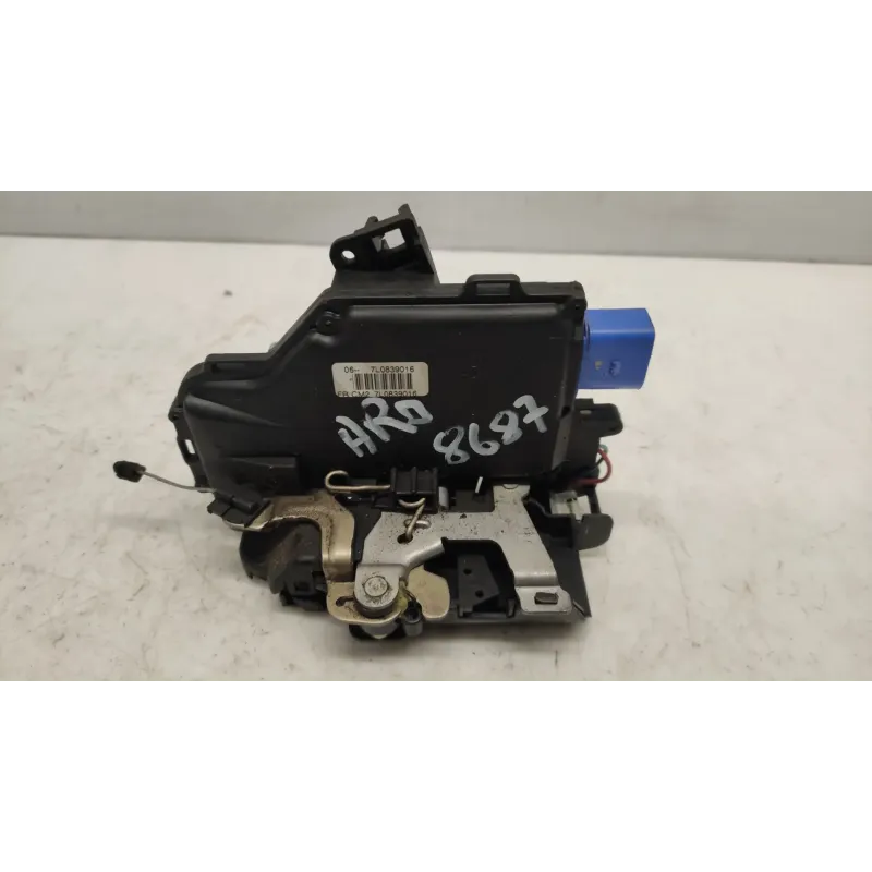 Serrure porte arriere droite volkswagen golf 5 v