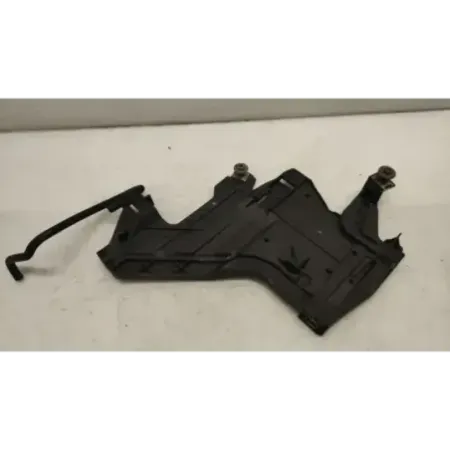 Support phare gauche audi a4 8k b8