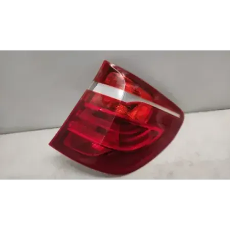 Feu arriere droit bmw x3 f25