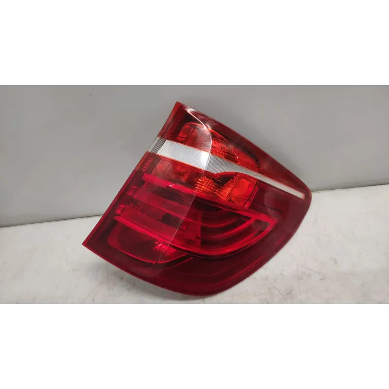 Feu arriere droit bmw x3 f25