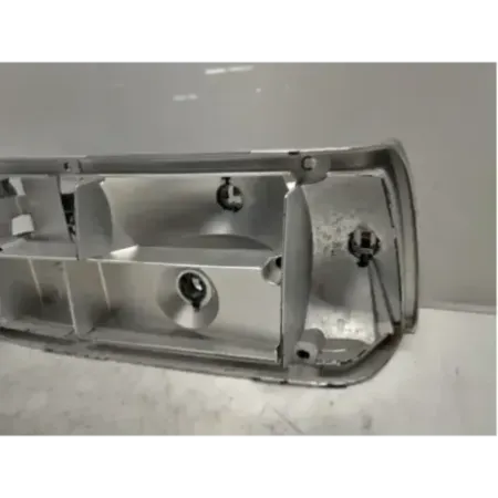 Platine feu arriere droit bmw serie 6 e24