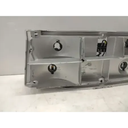 Platine feu arriere droit bmw serie 6 e24