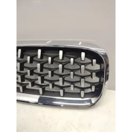 Calandre droit bmw z4 g29