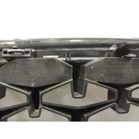 Calandre droit bmw z4 g29