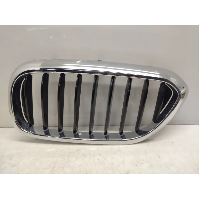 Calandre gauche bmw serie 5 g30/g31