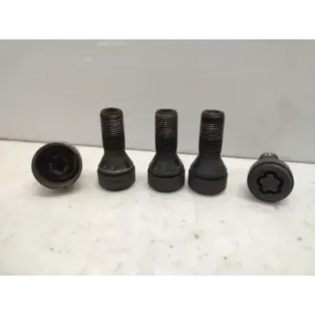 Ecrou antivol bmw serie 1 f40