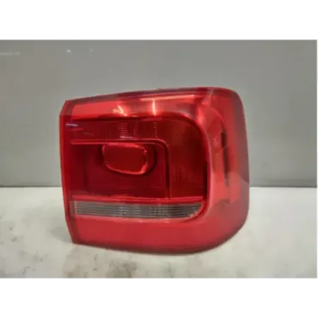 Feu arriere droit volkswagen touran 1t