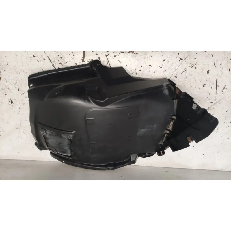 Pare-boue aile avant droite 2/2 bmw serie 1 e82/e88