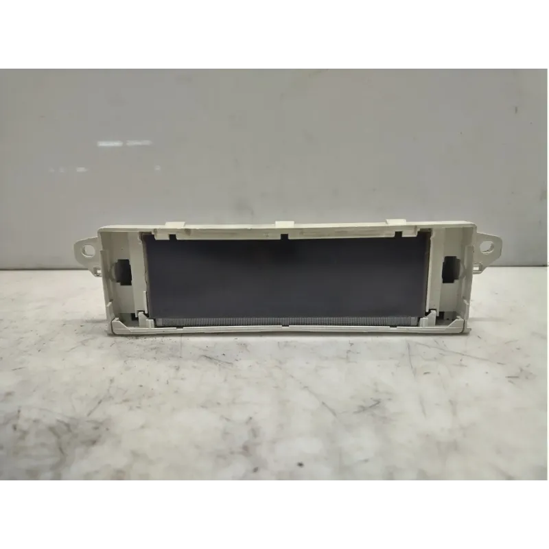 Ecran multimedia peugeot 307