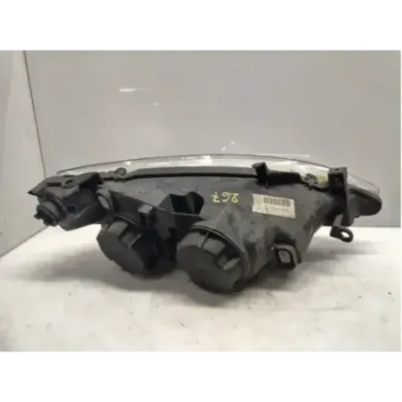Phare gauche peugeot 307