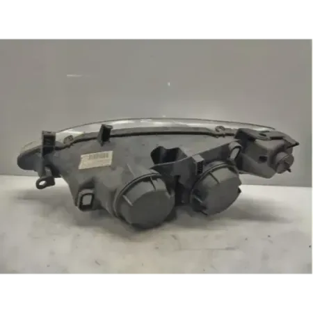 Phare droit peugeot 307