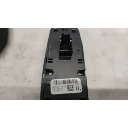 Commande leve-glace porte avant gauche bmw serie 3 f30/f31