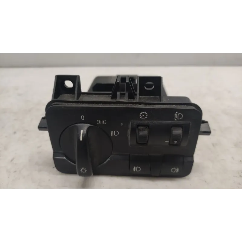 Commande eclairage bmw serie 3 e46