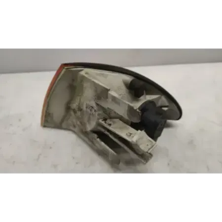 Clignotant avant droit bmw serie 3 e46