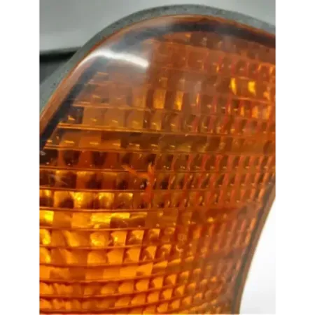 Clignotant avant droit bmw serie 5 e34